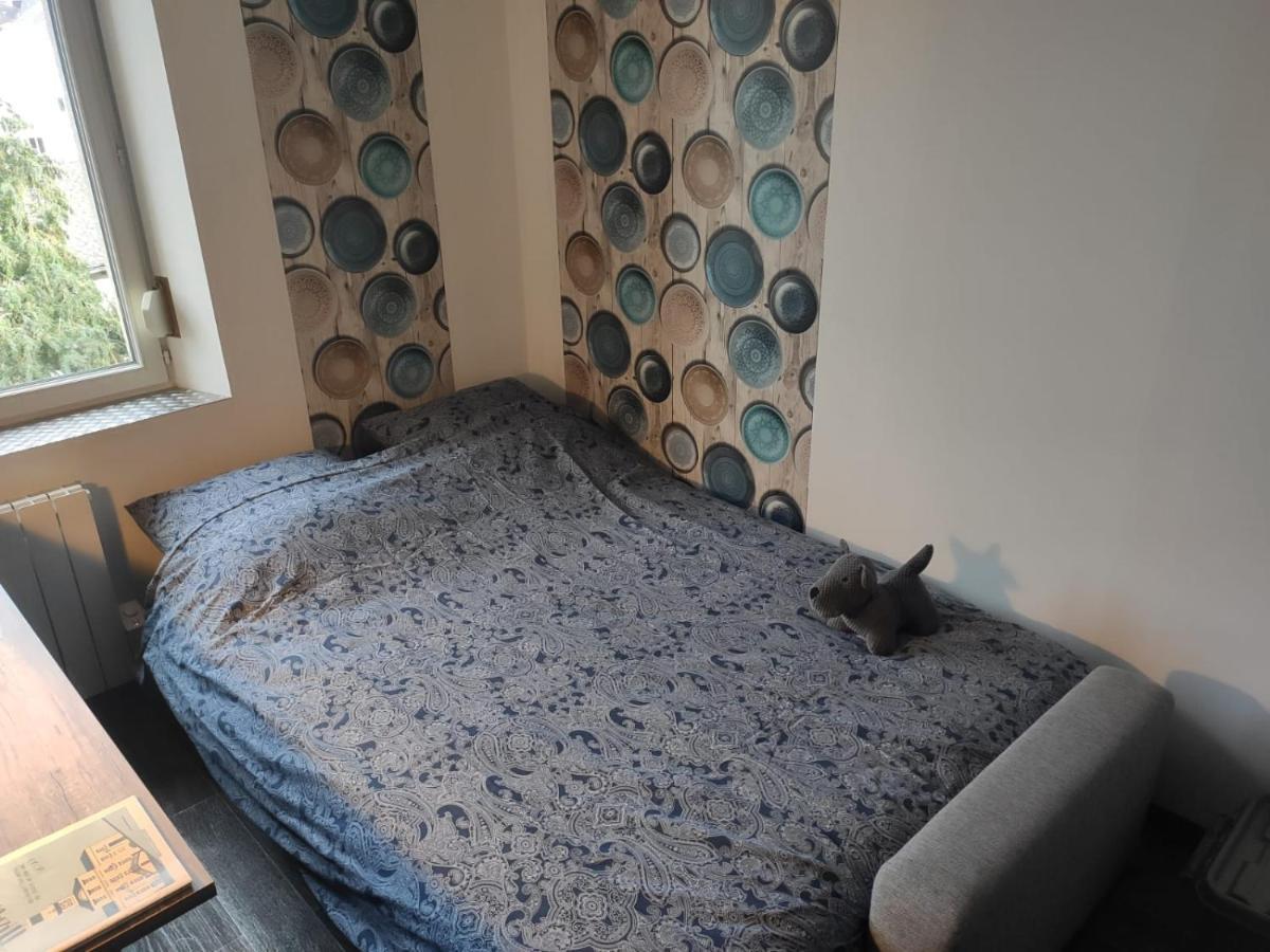 Appartement Cosy Centre-Ville Wifi Parking Charleville-Mezieres Luaran gambar
